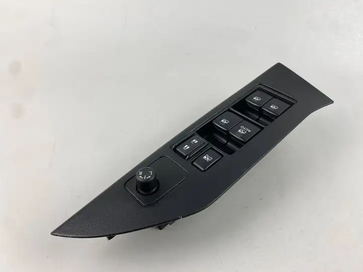 Subaru Forester SJ (2013 - 2018) 83071SG010 Блок кнопок стеклоподъемников — фото 13