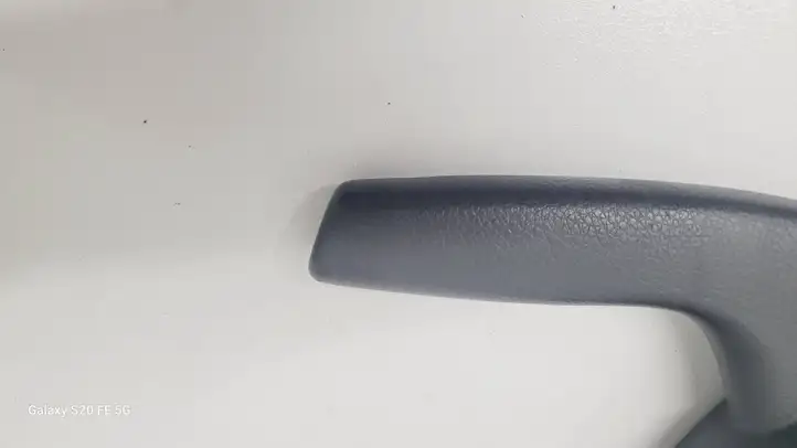 Nissan Pulsar (2014 - 2018) Отделка ручного тормоза — фото 4