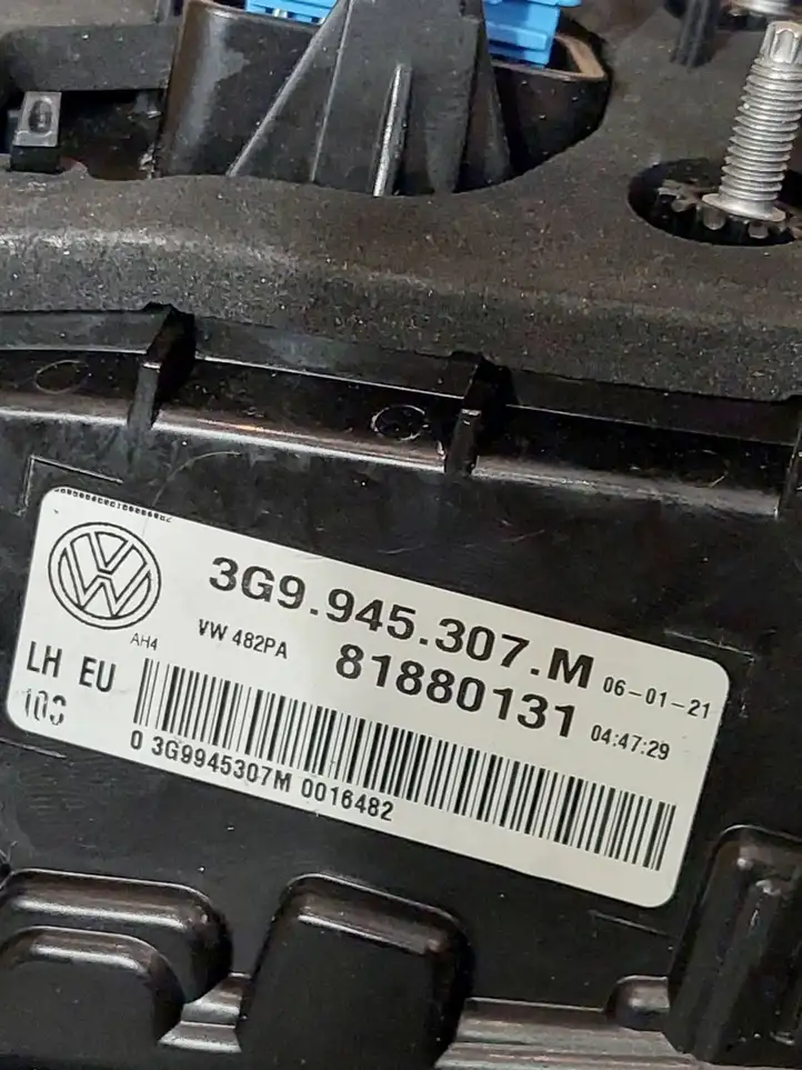 Volkswagen PASSAT B8 (2015 - ) 3G9945207N Комплект задних фонарей — фото 7