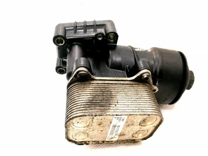 Audi Q3 8U (2011 - 2014) 03L115389C Кронштейн масляного фильтра — фото 1