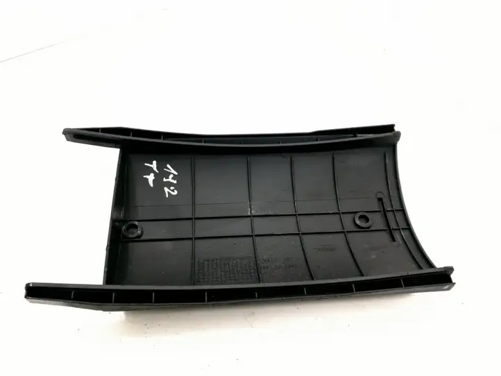 Audi TT Mk1 (1998 - 2003) 8N0863300A Другая деталь консоли (туннеля) — фото 1