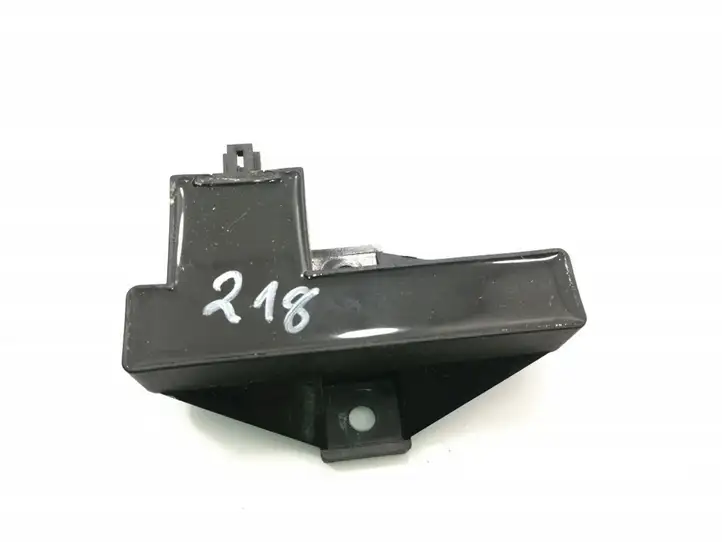 Audi A6 S6 C6 4F (2004 - 2008) 4F0909141 Антенна бесключевого доступа — фото 1