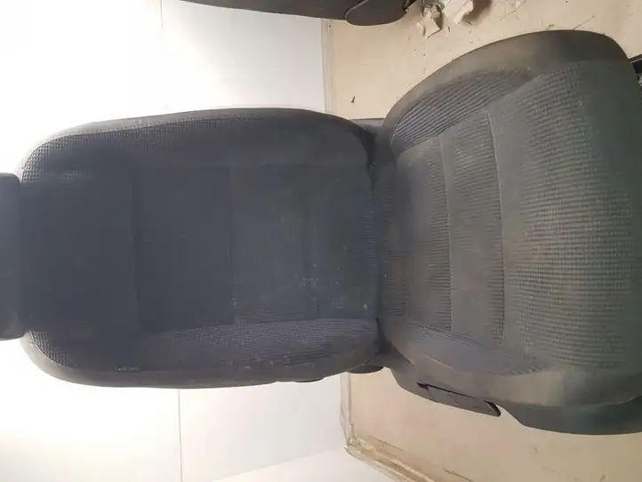 Volkswagen Jetta V (2005 - 2010) 1K4881106KK Переднее двойное сиденье — фото 3