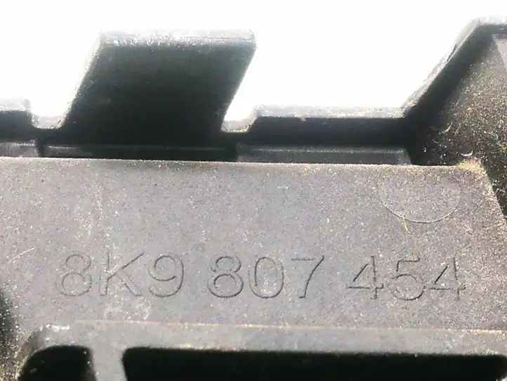 Audi A4 S4 B8 8K (2007 - 2011) 8K9807454 Кронштейн заднего бампера — фото 4