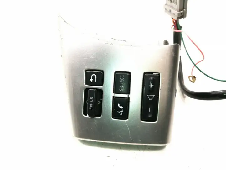 Nissan Navara D40 (2004 - 2015) 1918B Кнопки на рулевом колесе — фото 3