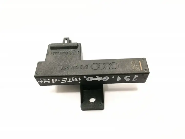 Audi A8 S8 D4 4H (2013 - 2017) 8K0907247 Антенна бесключевого доступа — фото 1