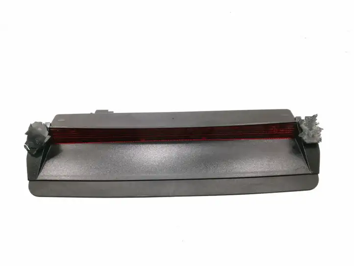 Volkswagen PASSAT B6 (2005 - 2010) 1K5945097B Дополнительный стоп фонарь — фото 5
