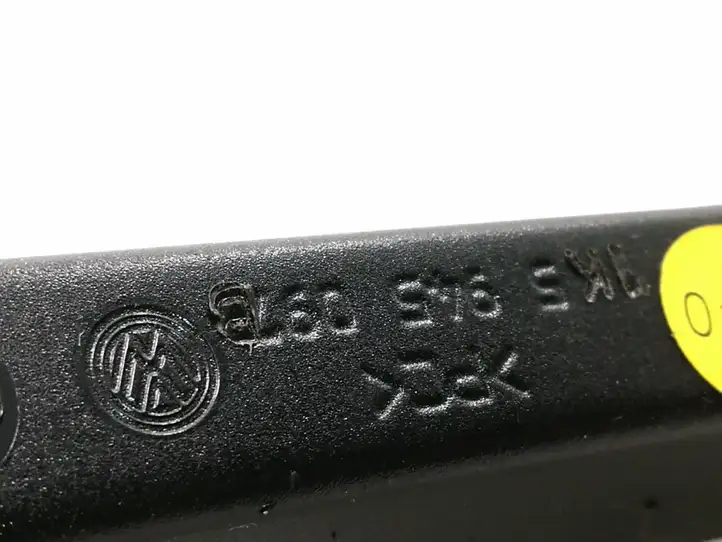 Volkswagen PASSAT B6 (2005 - 2010) 1K5945097B Дополнительный стоп фонарь — фото 6