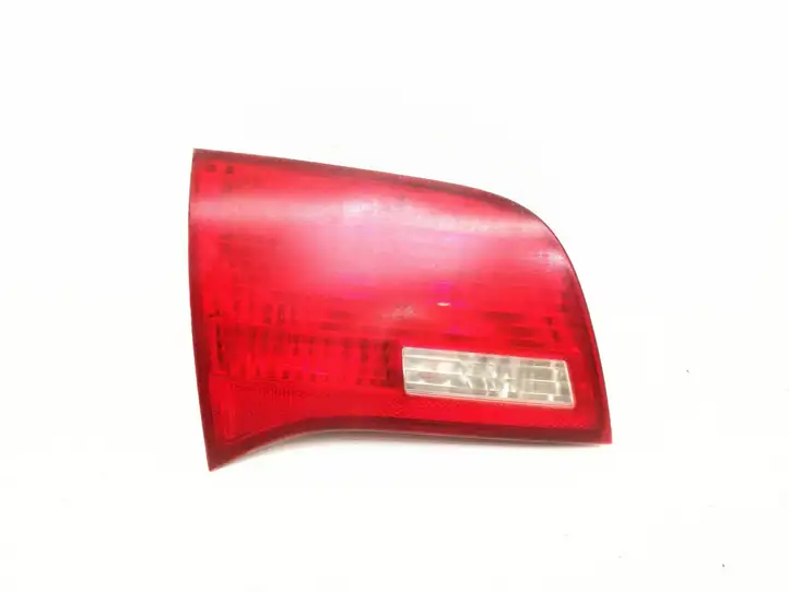 Audi A6 Allroad C6 (2006 - 2008) 4F9945093 Задний фонарь в крышке багажника — фото 1