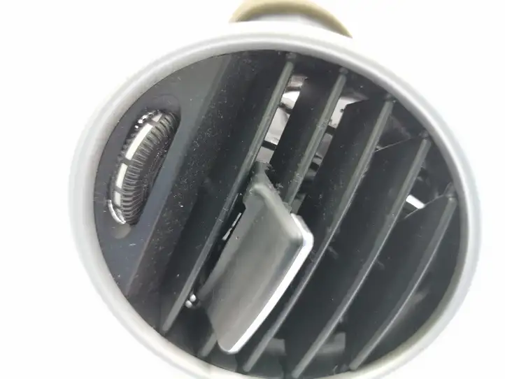 Mercedes-Benz ML W164 (2005 - 2011) A1648302054 Боковой воздушный дефлектор — фото 3