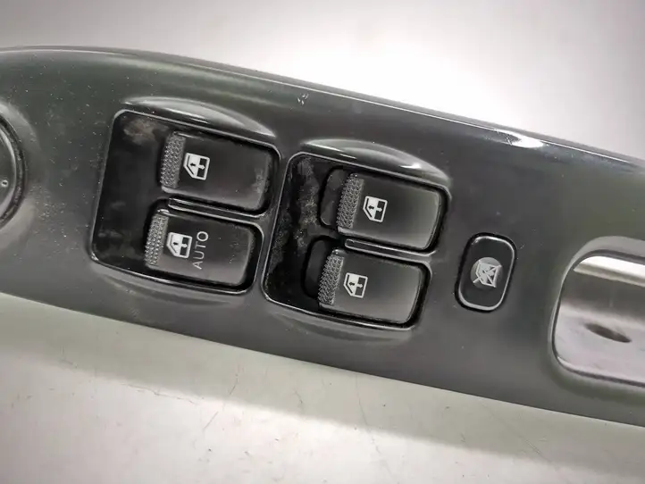 Kia Carens I (2002 - 2006) 4554901110 Блок кнопок стеклоподъемников — фото 7