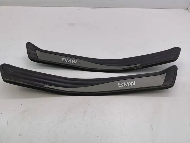 BMW 5 E60 E61 (2004 - 2010) 7074511 Внутренняя отделка заднего порога — фото 1