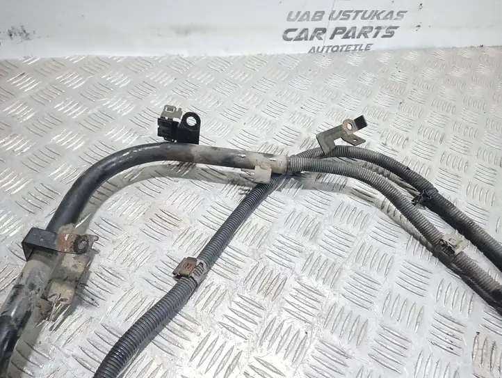 Mercedes-Benz C W204 (2007 - 2014) A2045408905 Проводка генератора — фото 4