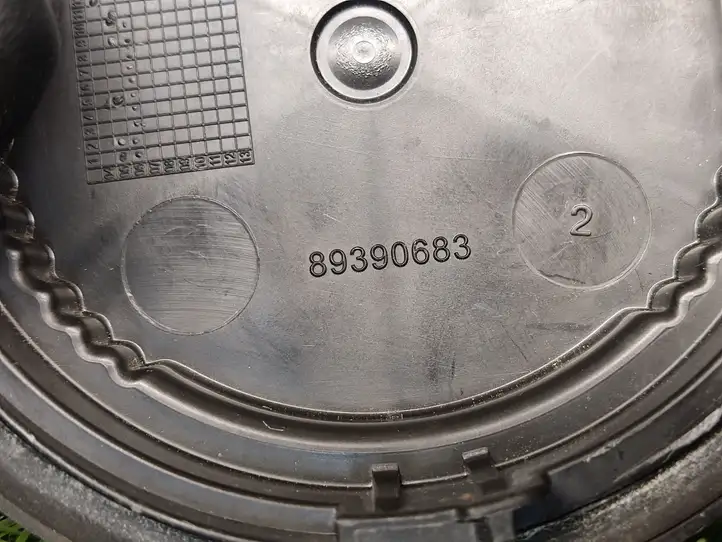 Opel Corsa D (2006 - 2010) 89390683 Крышка фары — фото 2