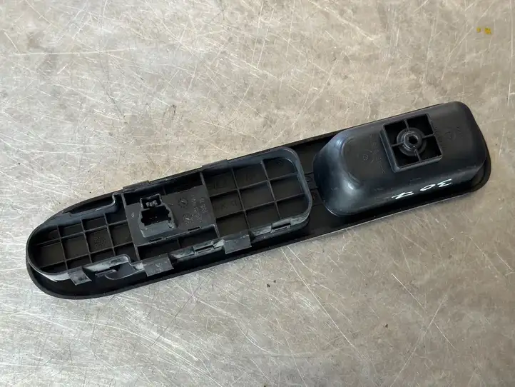 Peugeot 307 (2005 - 2008) 96351625XT Блок кнопок стеклоподъемников — фото 4