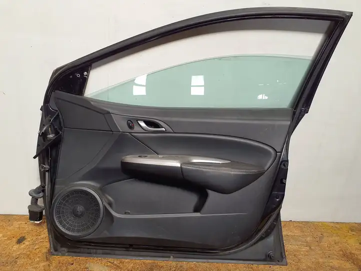 Honda Civic (2006 - 2011) Дверь — фото 9