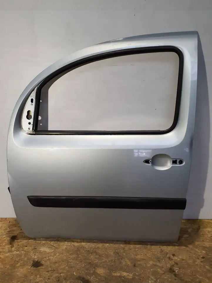 Renault Kangoo II (2008 - 2014) Дверь — фото 1