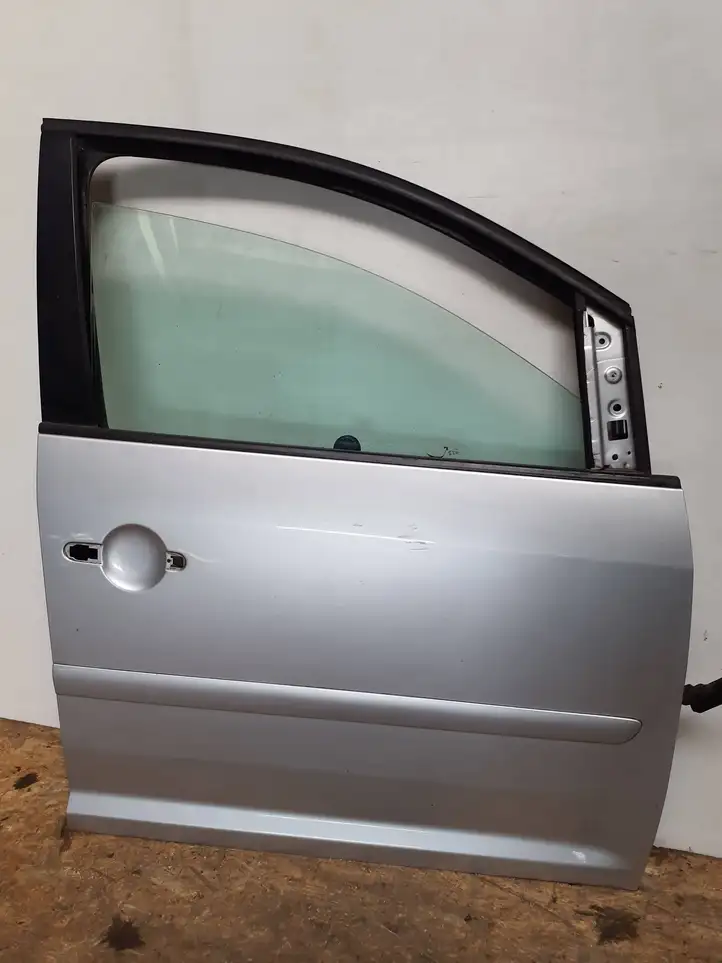 Volkswagen Touran I (2003 - 2010) Дверь — фото 1
