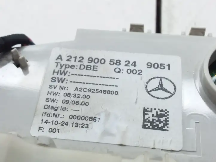 Mercedes-Benz CLS C218,X218 (2011 - 2017) A2129005824 Передняя подсветка — фото 4