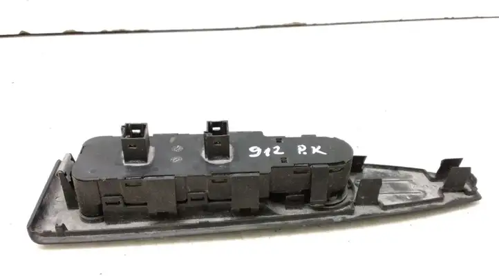 Citroen C6 (2005 - 2012) 96519384ZD Кнопка стеклоподъемников — фото 6
