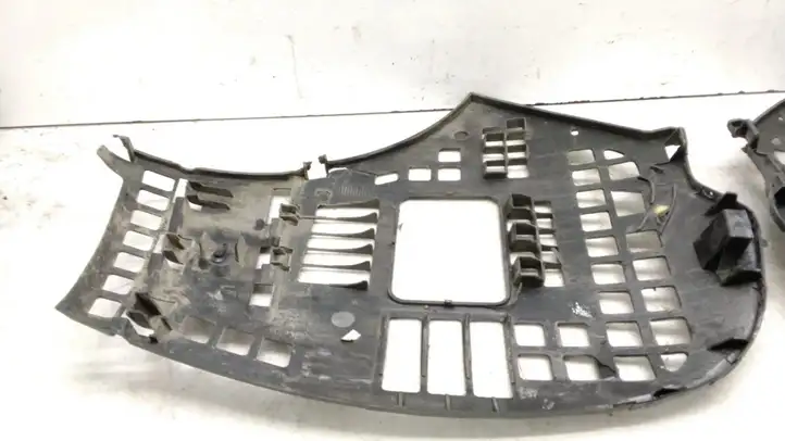 Citroen C6 (2005 - 2012) 9647078680 Кронштейн заднего бампера — фото 3