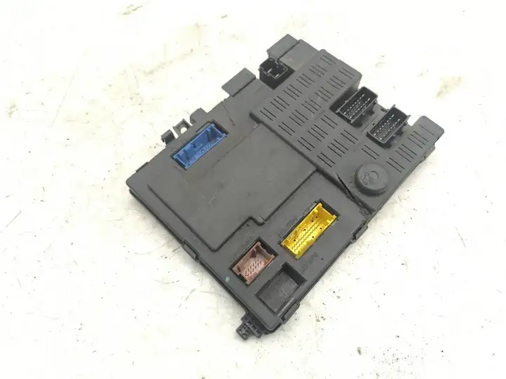 Citroen Xsara Picasso (1999 - 2012) 9641427780 Блок предохранителей — фото 4