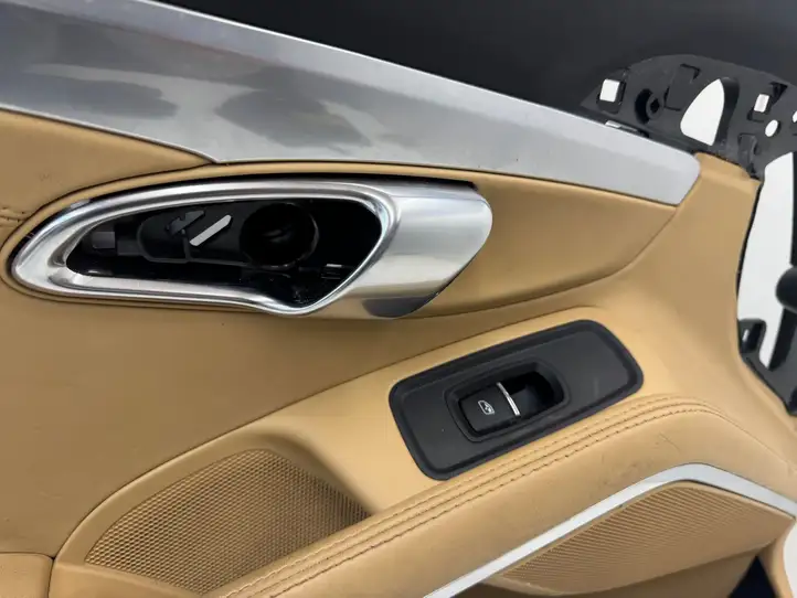 Porsche 911 991 (2011 - 2019) 991555203 Обшивка передней двери — фото 3