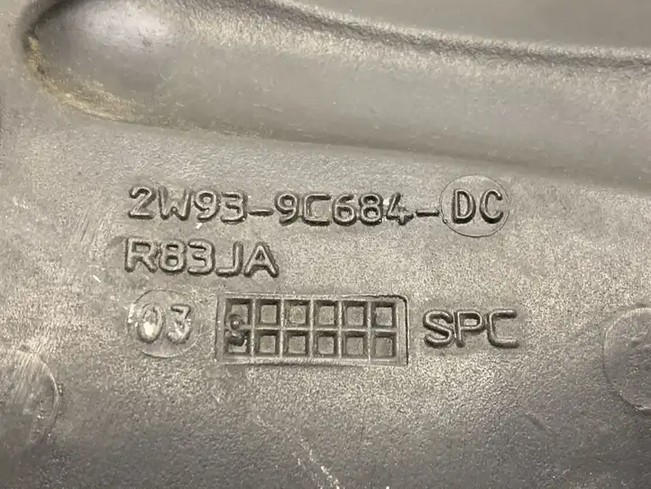 Jaguar XJ X350 (2003 - 2009) 2W939C684DC Трубка подачи воздуха — фото 8