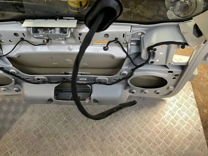 Chrysler Pacifica (2016 - ) Крышка багажника — фото 9