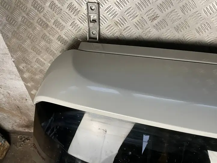 Chrysler Pacifica (2016 - ) Крышка багажника — фото 19