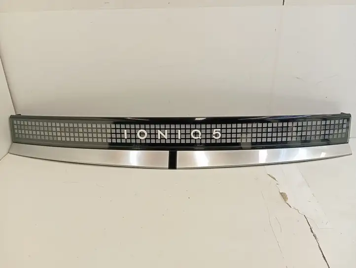 Hyundai Ioniq 5 (2021 - ) 92409GI Задний фонарь в крышке багажника — фото 1