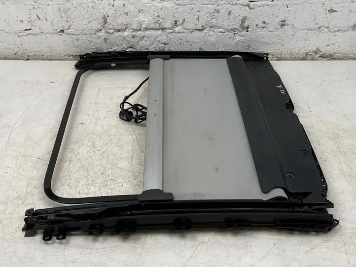 Audi A3/S3 8V (2012 - 2016) 8V5877049 Рама раздвижной крыши — фото 7