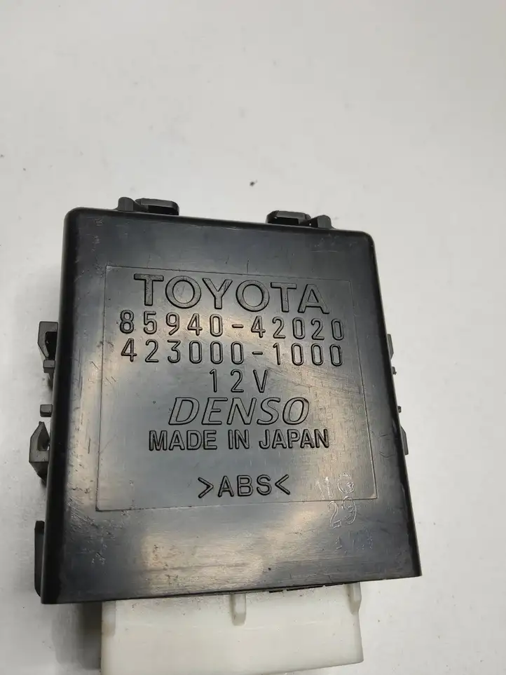 Toyota RAV 4 (XA30) (2006 - 2016) 8594042020 Реле стеклоочистителей — фото 4