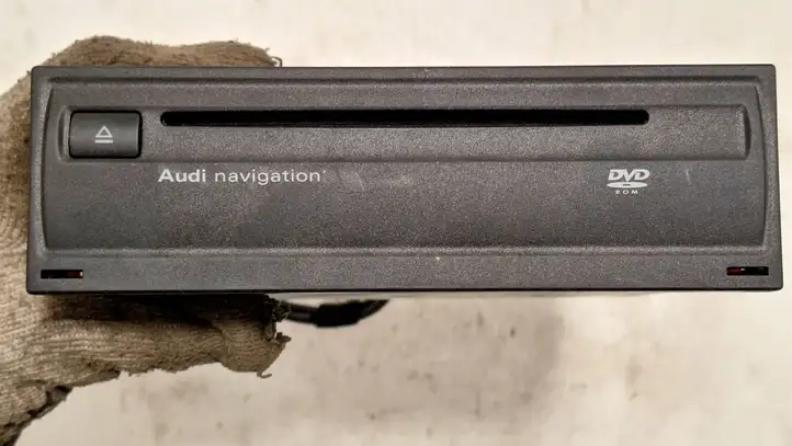 Audi A6 S6 C6 4F (2004 - 2008) 4E0910887L Навигационные карты CD/DVD — фото 4