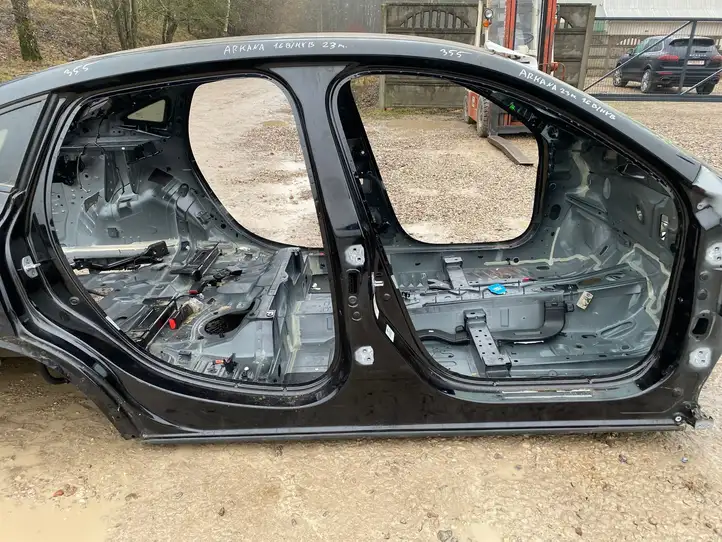 Renault Arkana (2019 - ) Кузов — фото 9