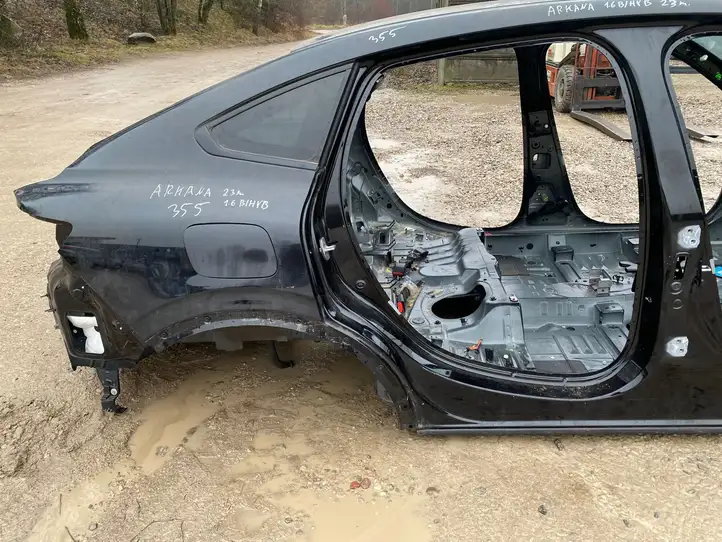 Renault Arkana (2019 - ) Кузов — фото 15