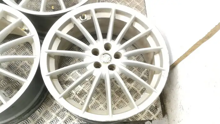 Alfa Romeo GT (2003 - 2010) 60690348 Легкосплавный колесный диск R18 — фото 12