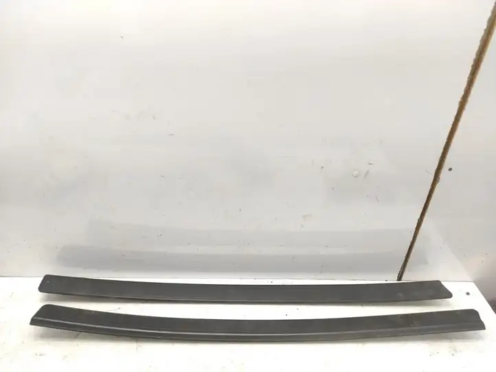 Audi A3/S3 8P (2004 - 2008) 8P3853492A Внутренняя отделка переднего порога — фото 1