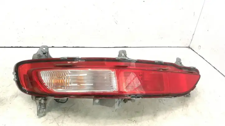 Kia Sportage (2016 - 2018) 92405D92 Задний противотуманный фонарь — фото 1