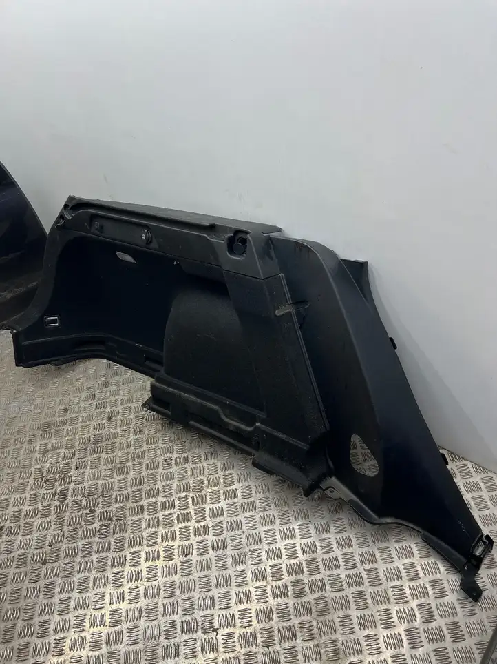 Kia Ceed (2015 - 2018) 85730J7300WK Боковая обшивка багажника — фото 3