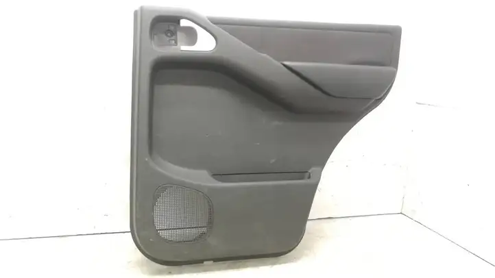 Nissan Pathfinder R51 (2005 - 2012) 82900EB302 Обшивка задней двери — фото 1
