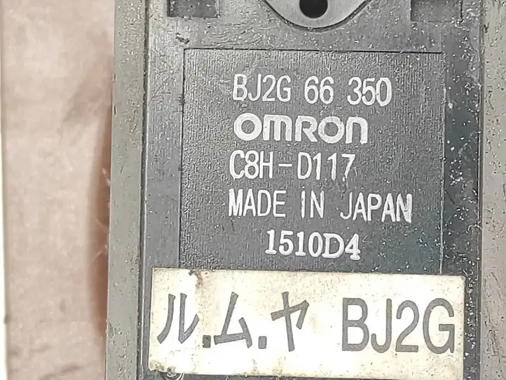 Mazda 323 F (2001 - 2003) BJ2G66350 Блок кнопок стеклоподъемников — фото 7