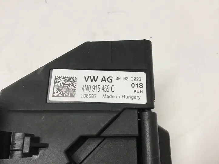 Volkswagen Touareg III (2018 - ) 4N0915459C Минусовой провод аккумулятора — фото 2