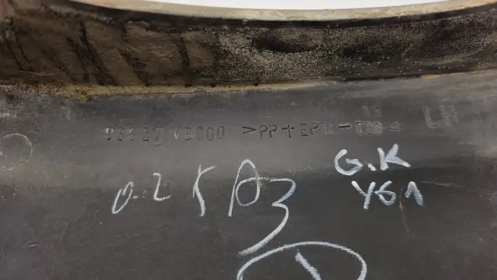 (1997 - 2010) 93827VB000 Молдинг заднего крыла — фото 5