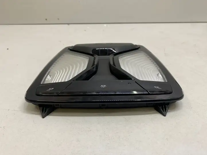 BMW 3 G20 G21 (2019 - ) 9893137 Передняя подсветка — фото 2
