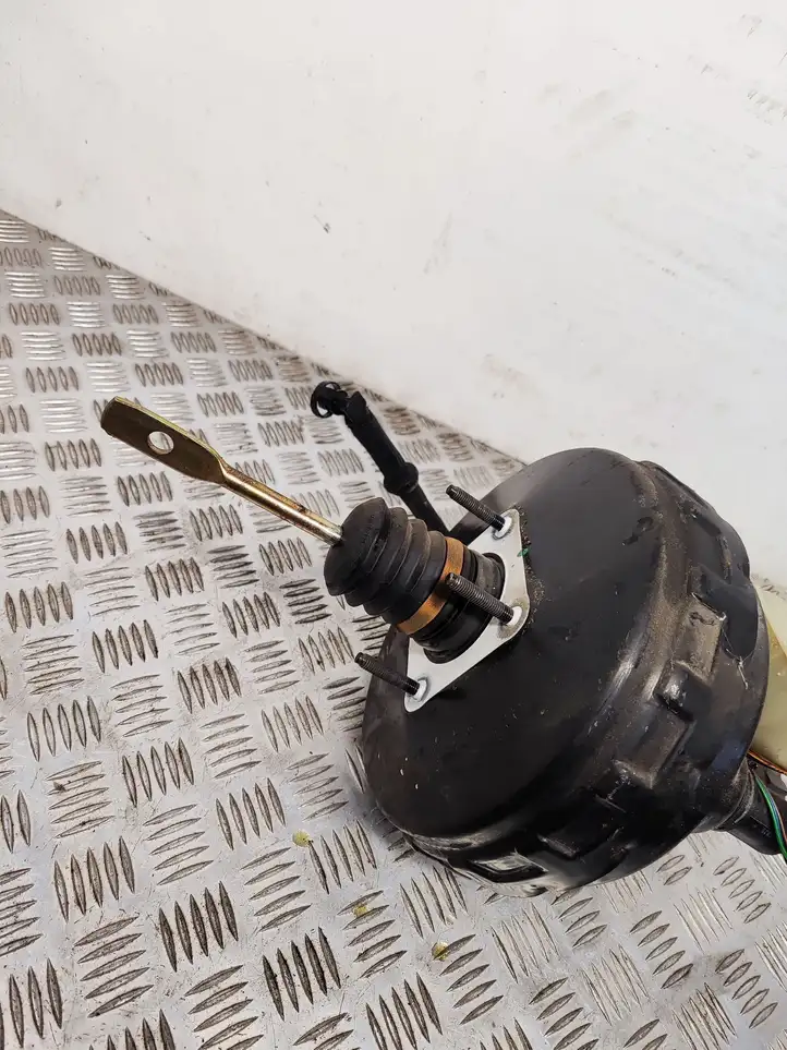 Volvo V70 (2004 - 2007) 30714320 Вакуумный усилитель тормозов — фото 10