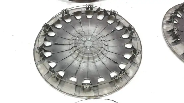 Lancia Thesis (2001 - 2009) 1J0601147H Колпаки колес R15 — фото 5