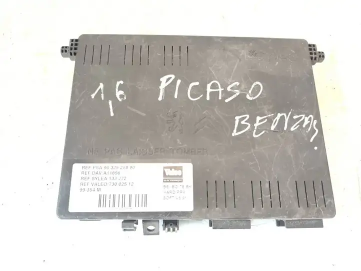 Citroen Xsara Picasso (1999 - 2012) 9632526880 Блок предохранителей — фото 1