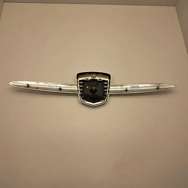 Fiat 500 (2008 - 2015) Эмблема автомобиля — фото 5