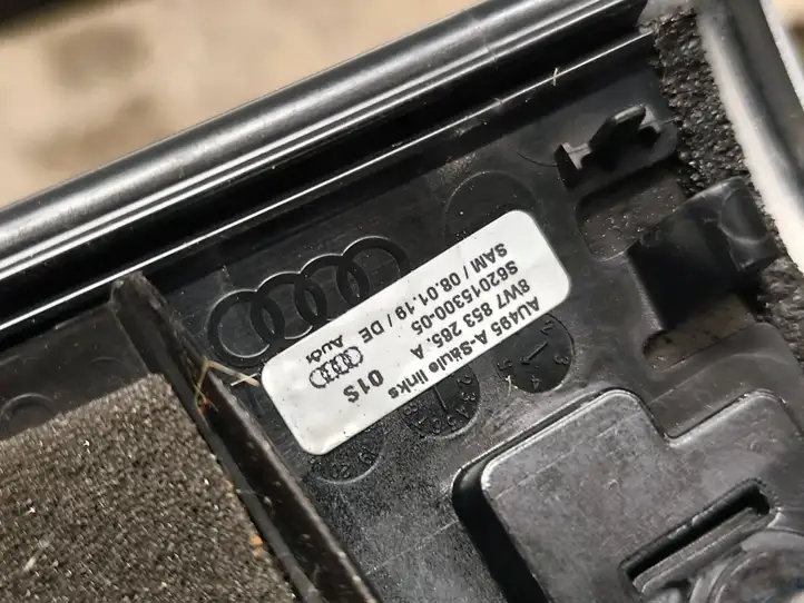 Audi A5 (2016 - ) 8w7853265A Накладка стоек лобового стекла — фото 5